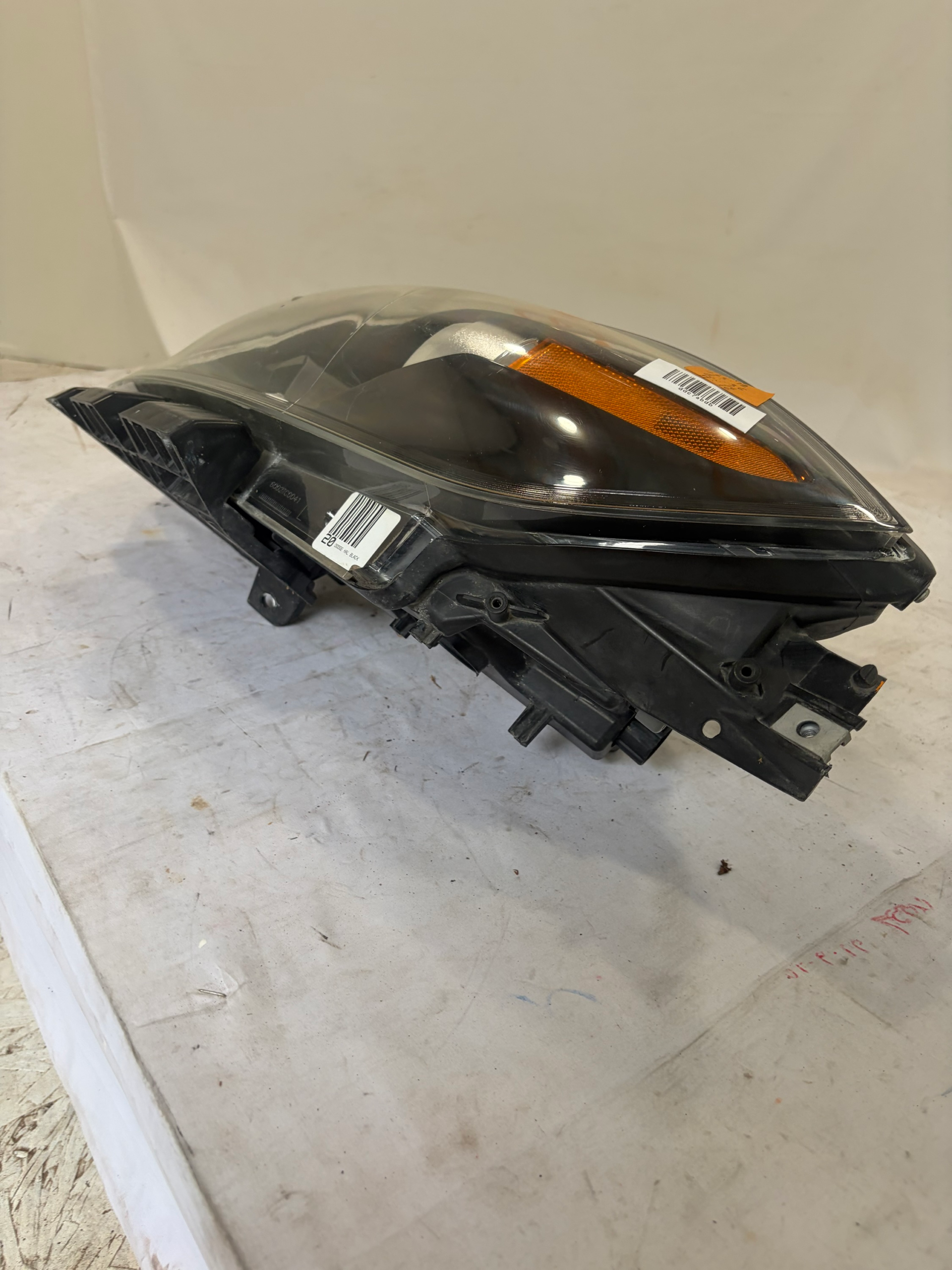 2013-2016 Dodge Dart Driver Side Headlight
