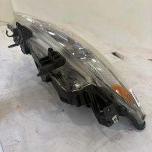 2009-2013 Nissan Murano Driver Side Headlight - Image 8