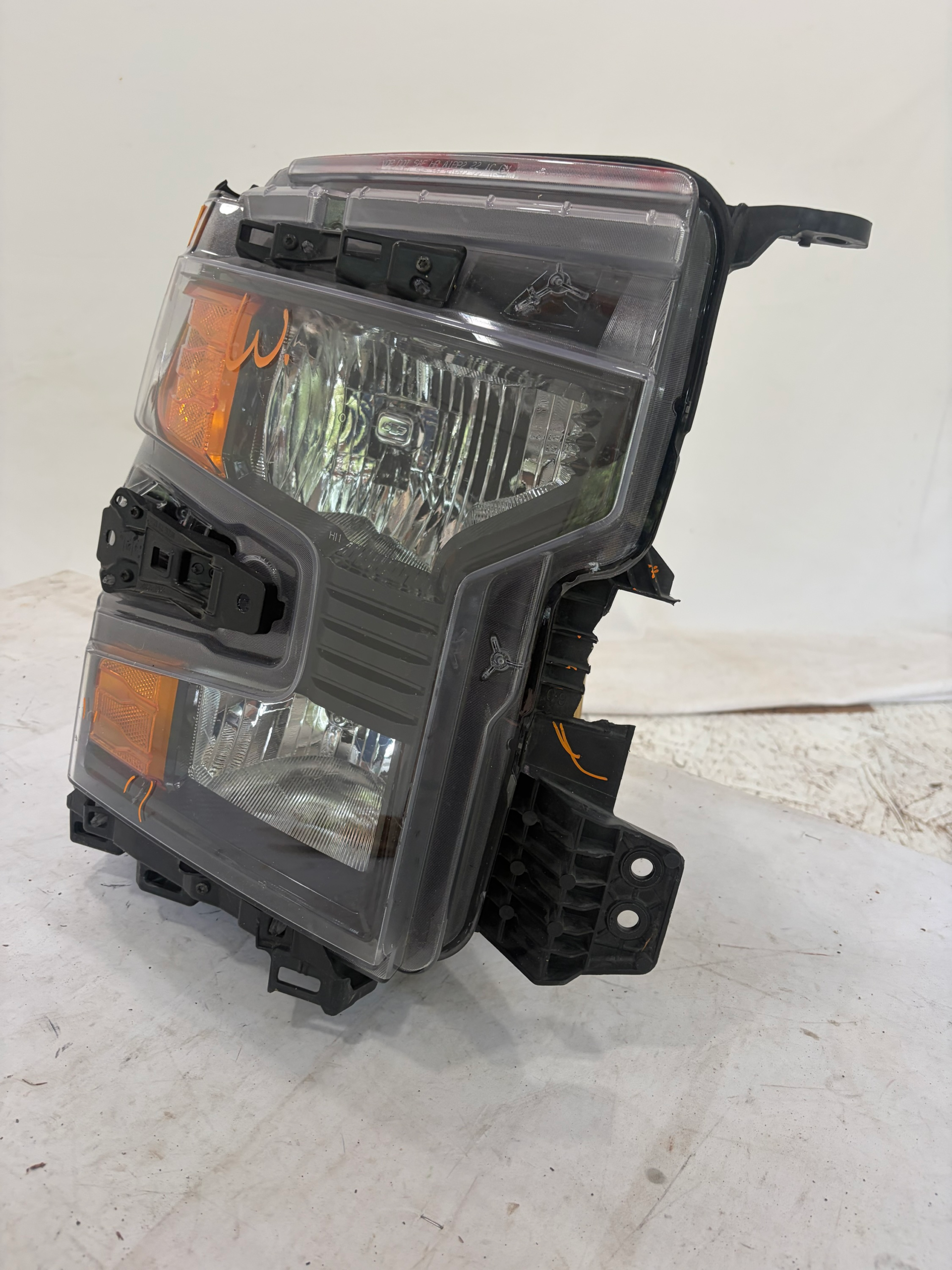 2023-2025 Chevrolet Silverado 1500 Passenger Side Headlight