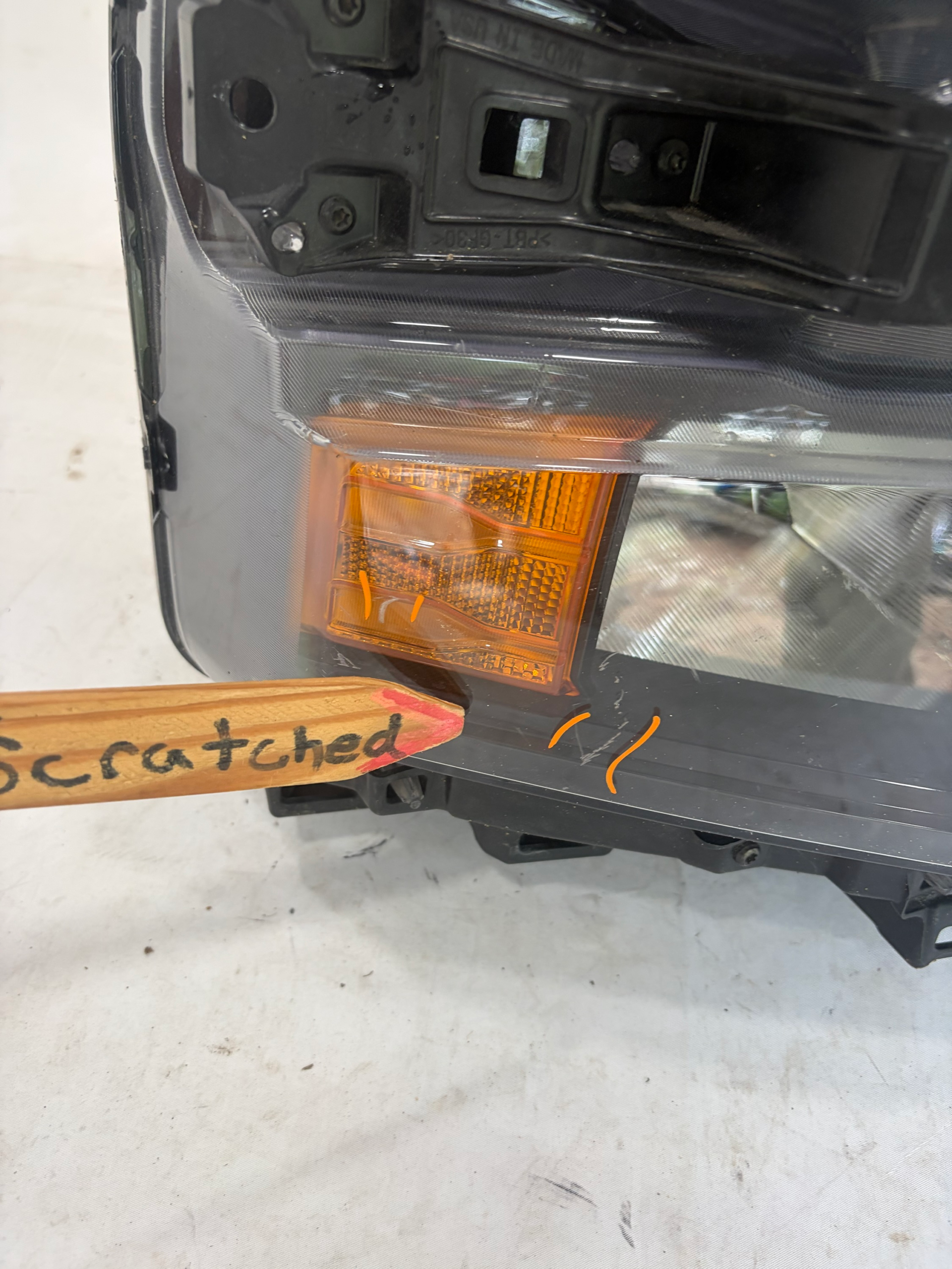 2023-2025 Chevrolet Silverado 1500 Passenger Side Headlight