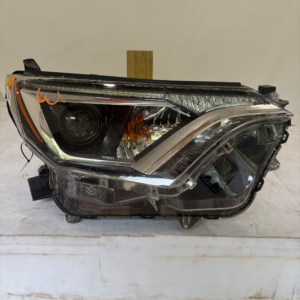 2016-2018 Toyota RAV4 Passenger Side Headlight - Image 2