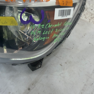 2015-2022 Chevrolet Colorado Halogen Driver Side Headlight - Image 3