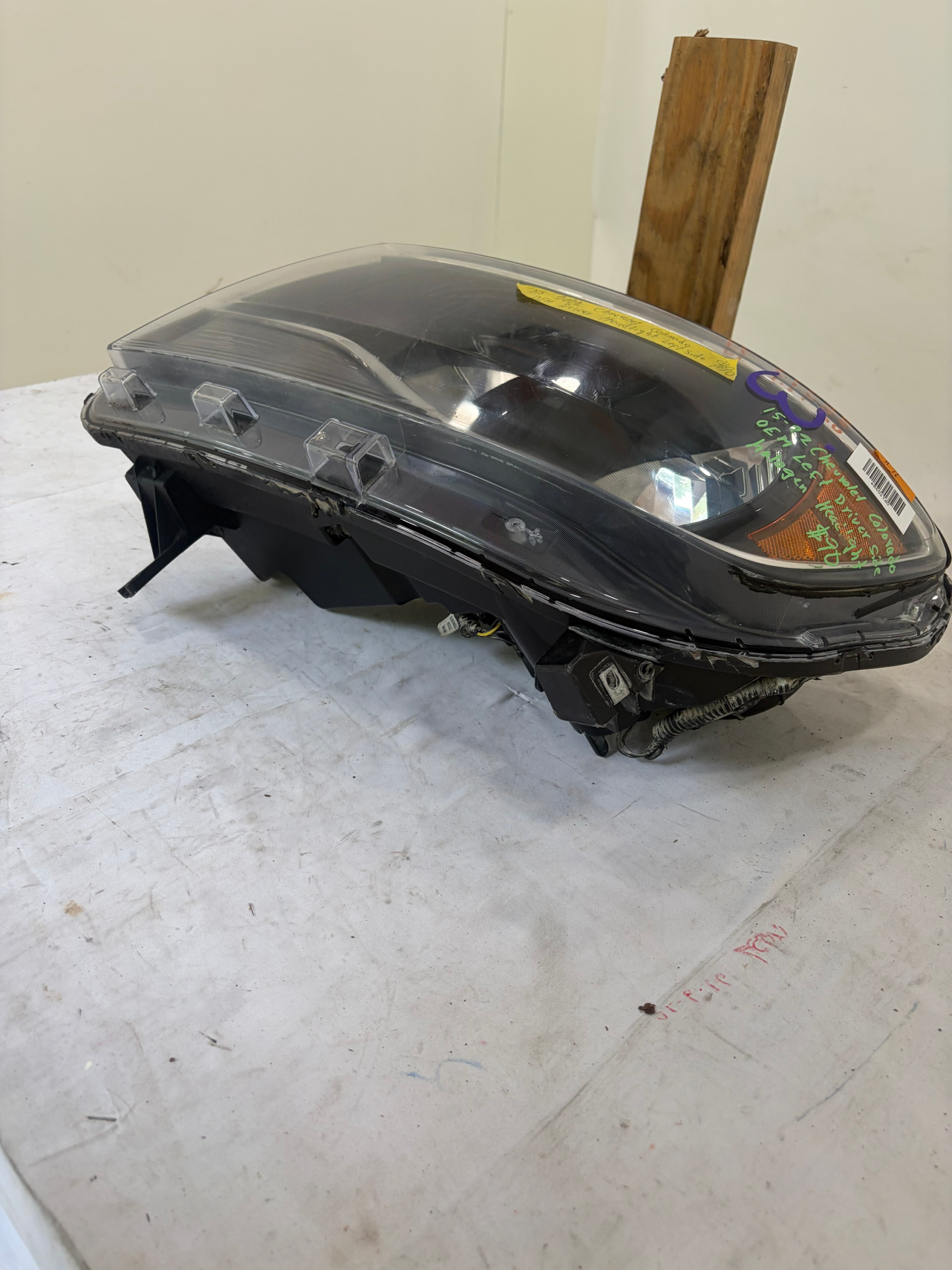2015-2022 Chevrolet Colorado Halogen Driver Side Headlight