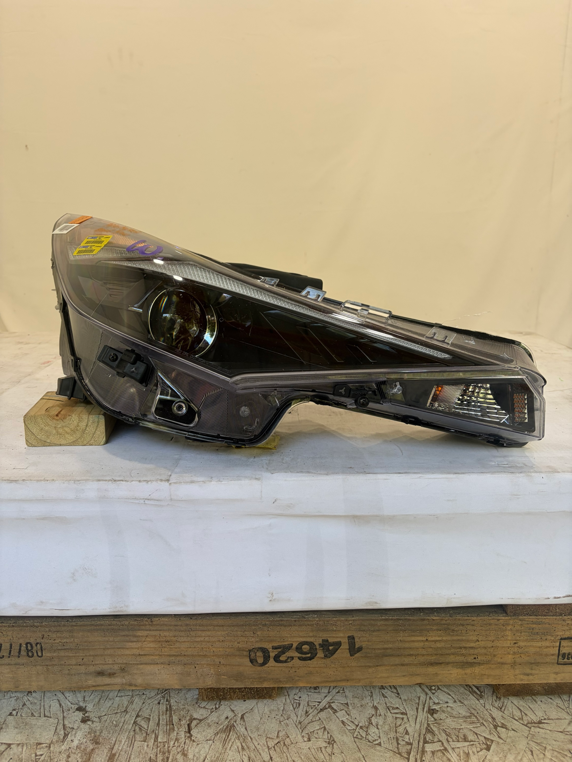 2021-2025 Hyundai Elantra Passenger Side Headlight