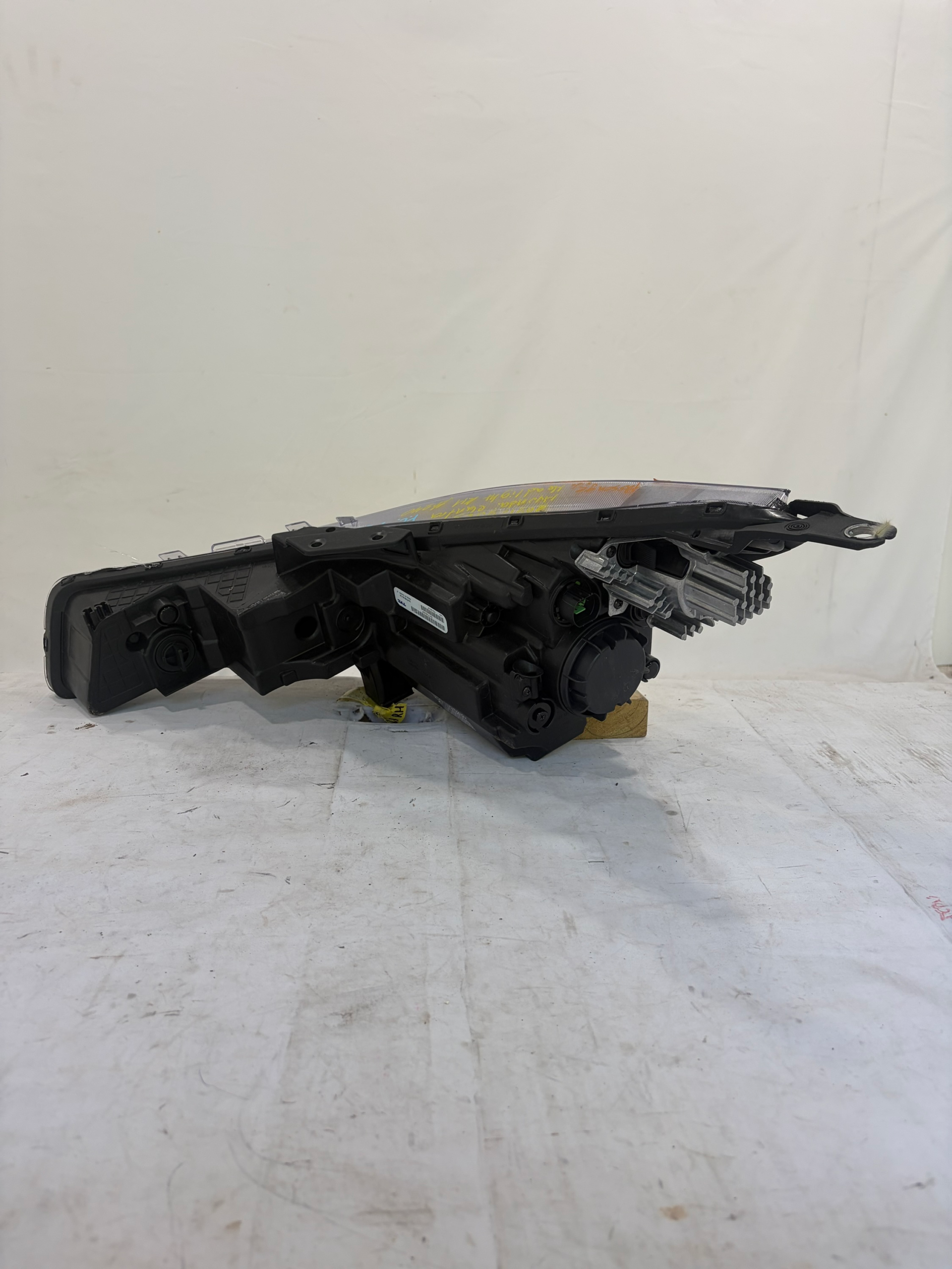 2021-2025 Hyundai Elantra Passenger Side Headlight