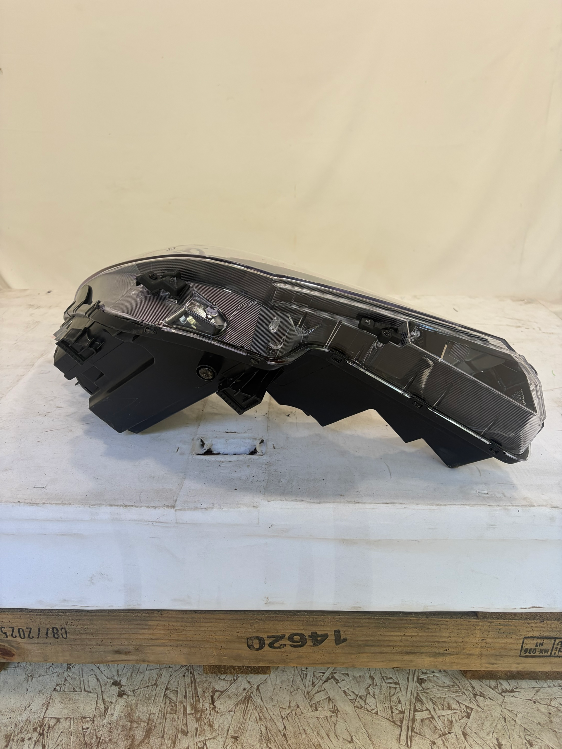 2021-2025 Hyundai Elantra Passenger Side Headlight