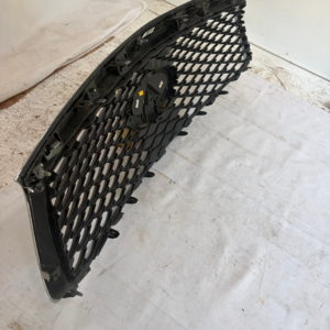 2016-2020 Infinity QX60 Grille - Image 11
