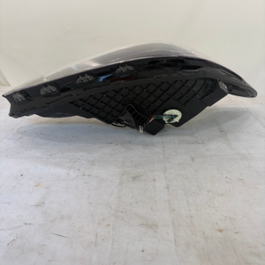 2016-2019 Chevrolet Cruze Driver Side Headlight - Image 8