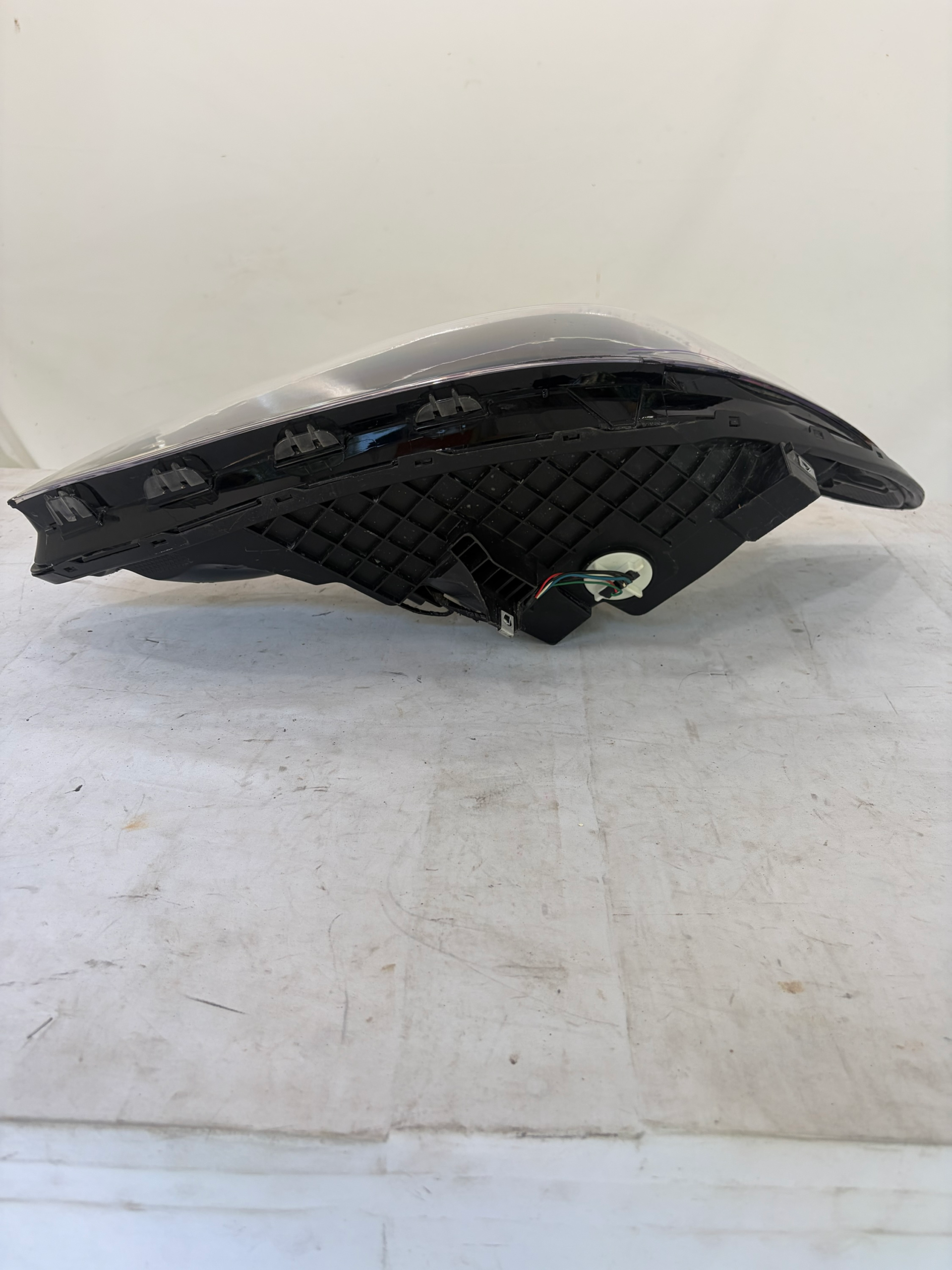 2016-2019 Chevrolet Cruze Driver Side Headlight