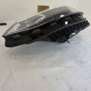 2016-2019 Chevrolet Cruze Driver Side Headlight - Image 10