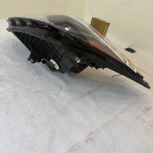 2016-2019 Chevrolet Cruze Driver Side Headlight - Image 11