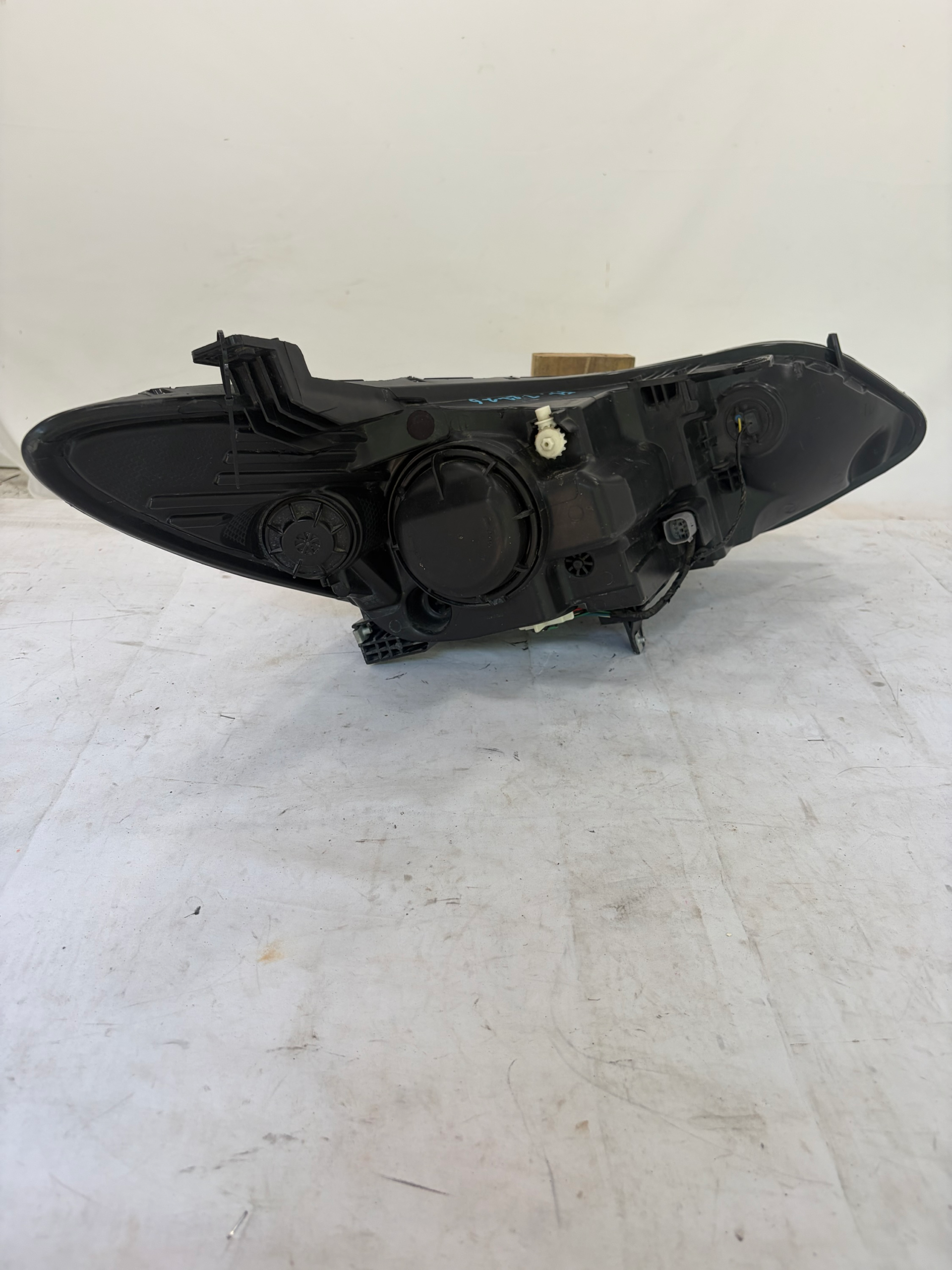 2016-2019 Chevrolet Cruze Driver Side Headlight