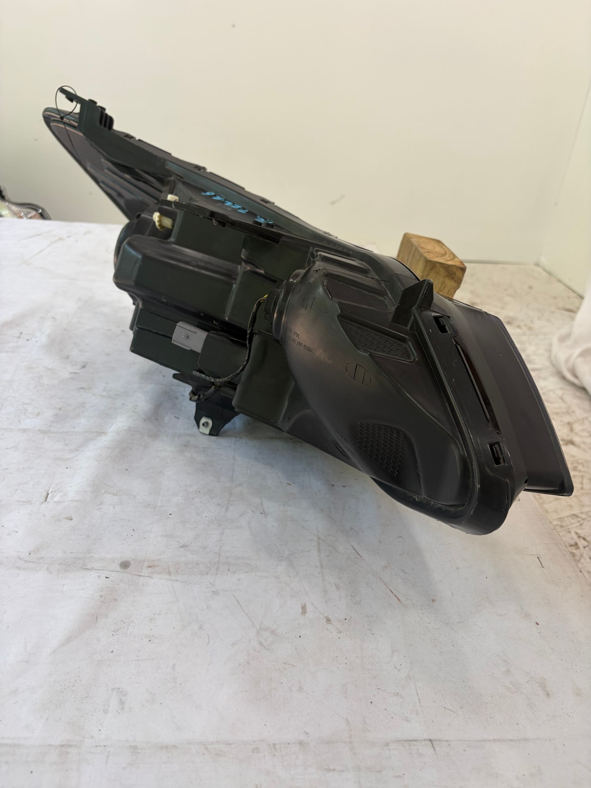 2016-2019 Chevrolet Cruze Driver Side Headlight