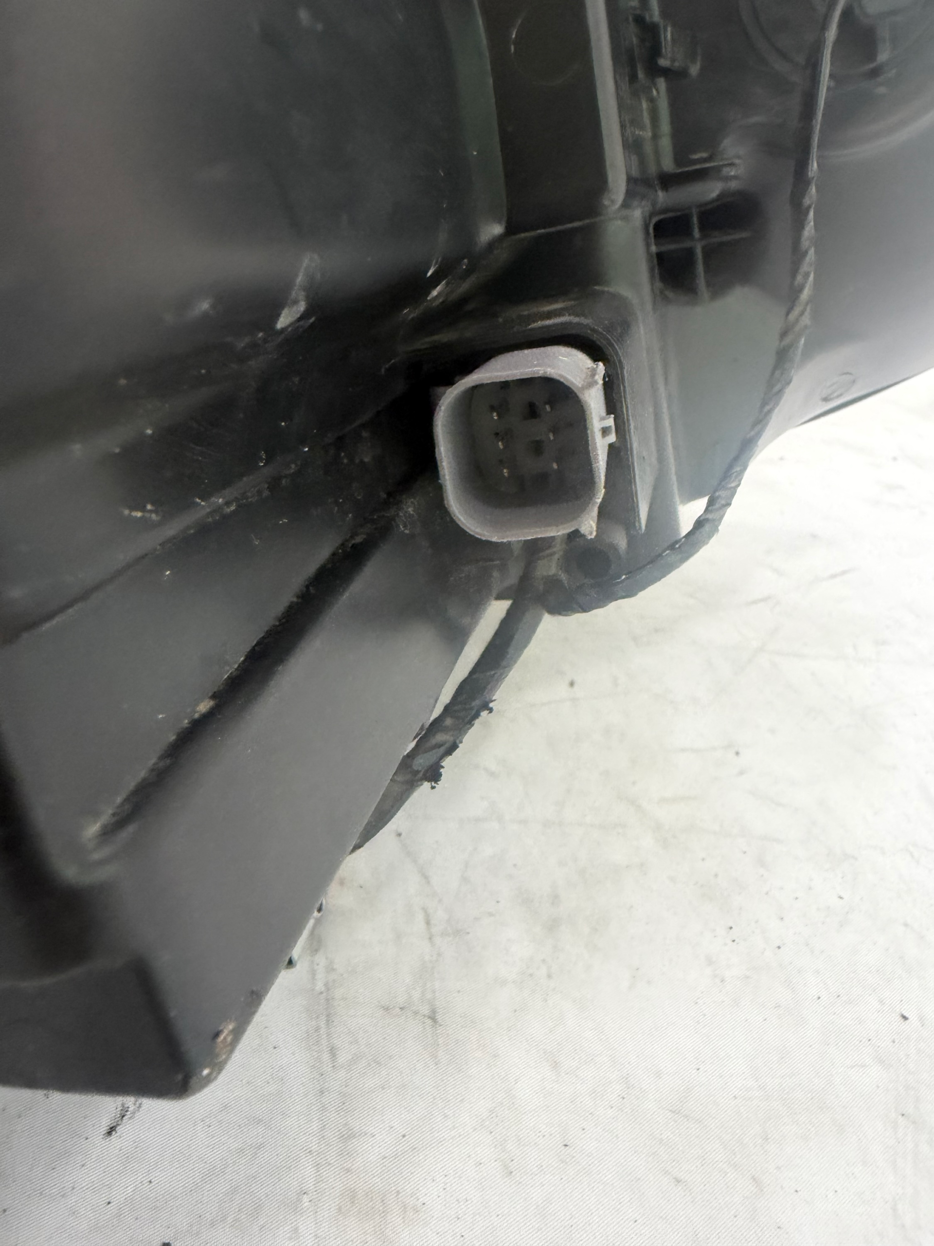2016-2019 Chevrolet Cruze Driver Side Headlight