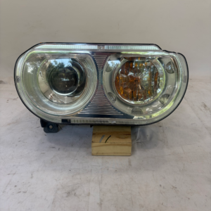 2008-2014 Dodge Challenger HID Xenon Passenger Side Headlight
