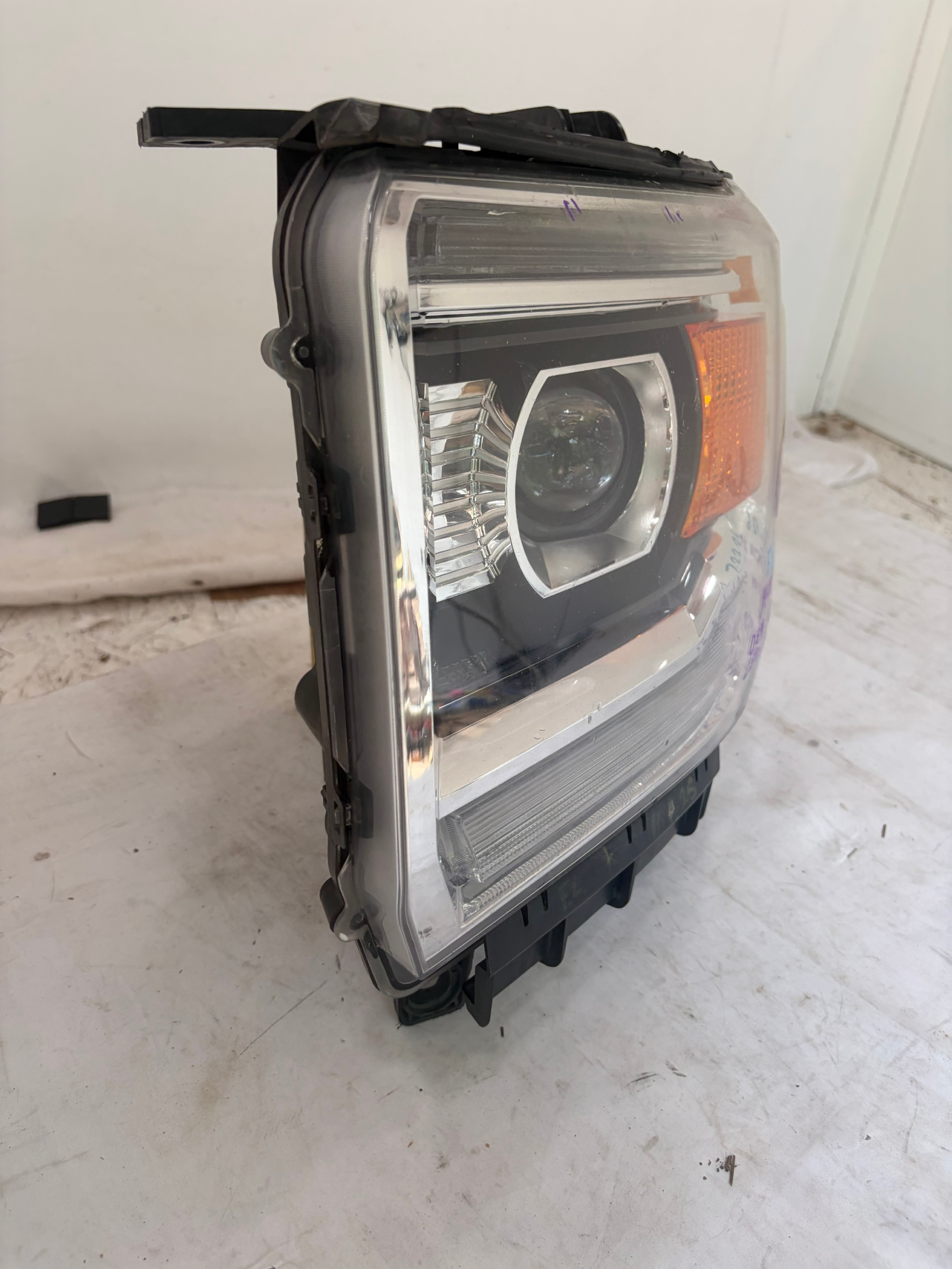 2014-2018 GMC Sierra 1500 LED Driver Side Headlight