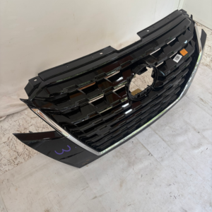 2021-2023 Nissan Kicks Grille - Image 4