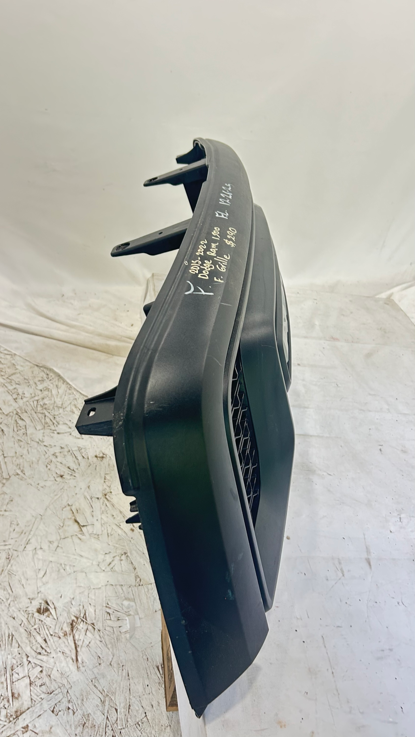 2015-2022  Dodge Ram Rebel 1500 Grille