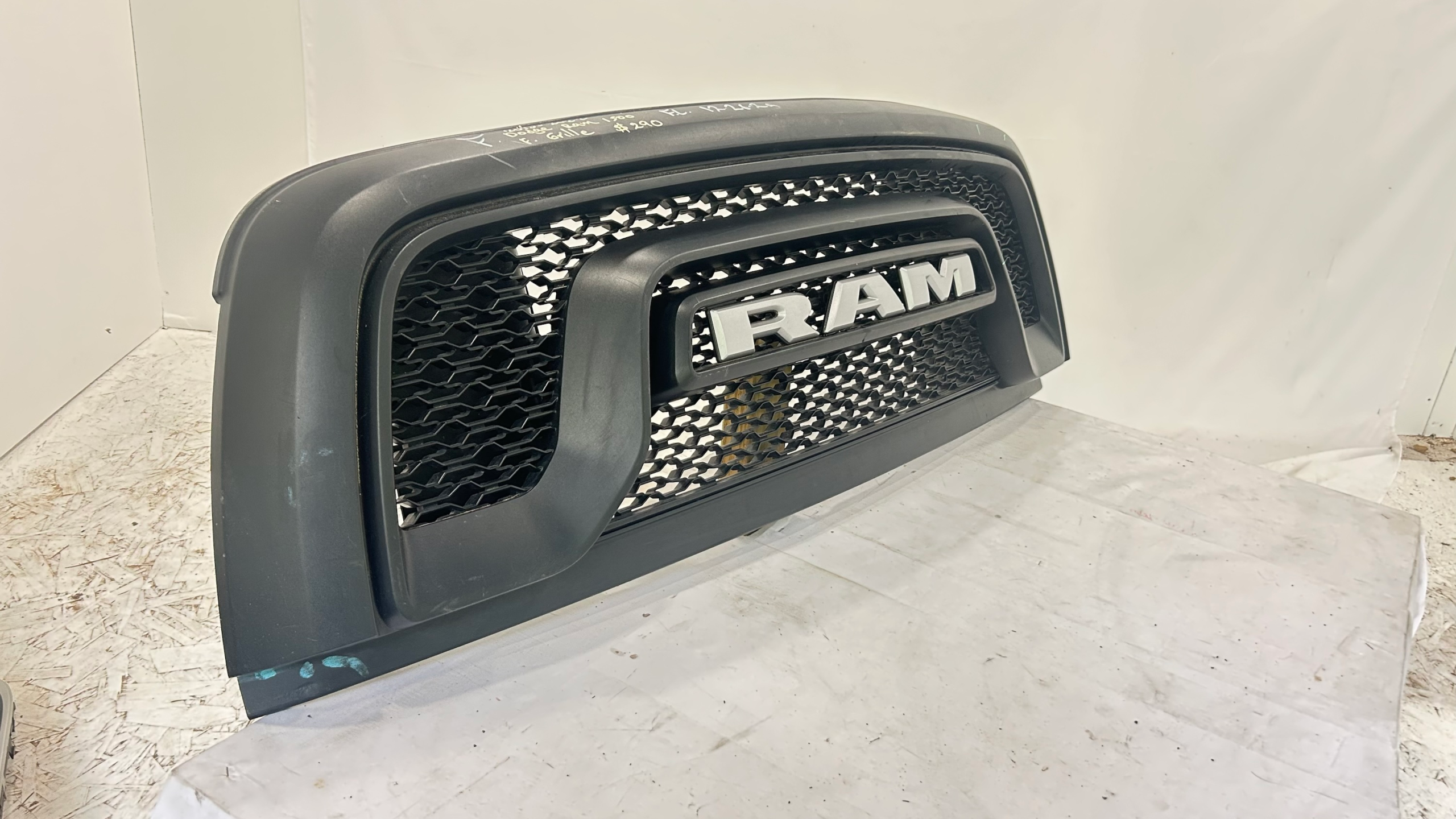 2015-2022  Dodge Ram Rebel 1500 Grille