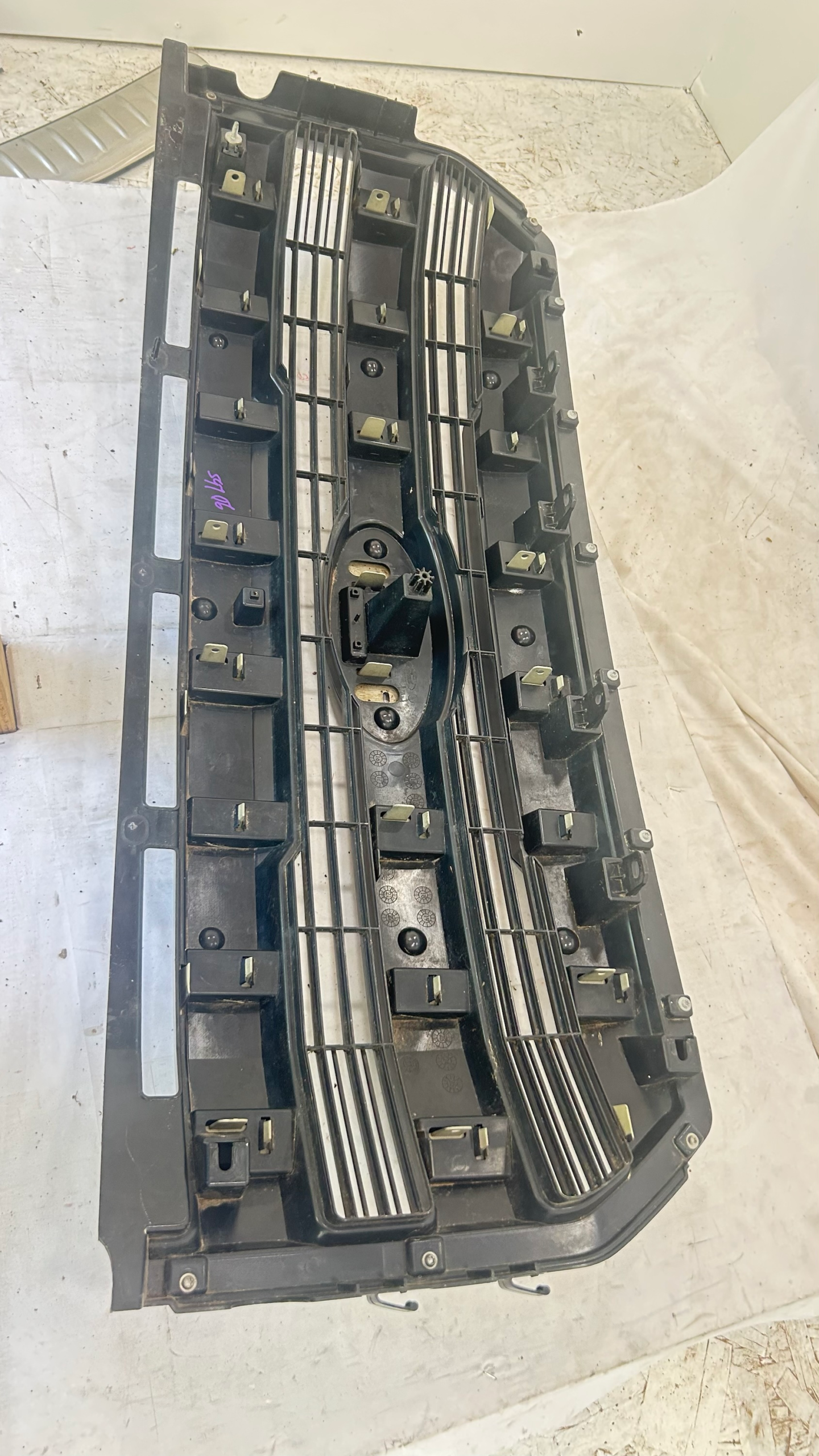 2015-2017 Ford  F-150 black Grille