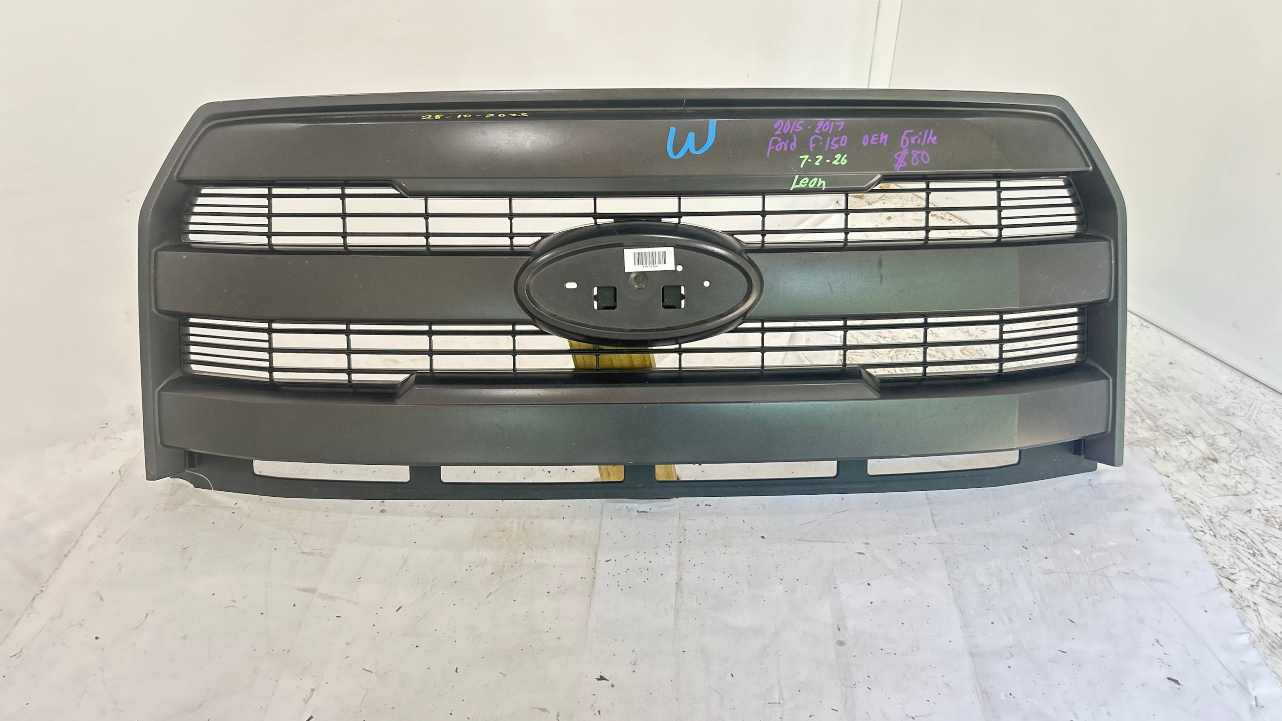 2015-2017 Ford  F-150 black Grille