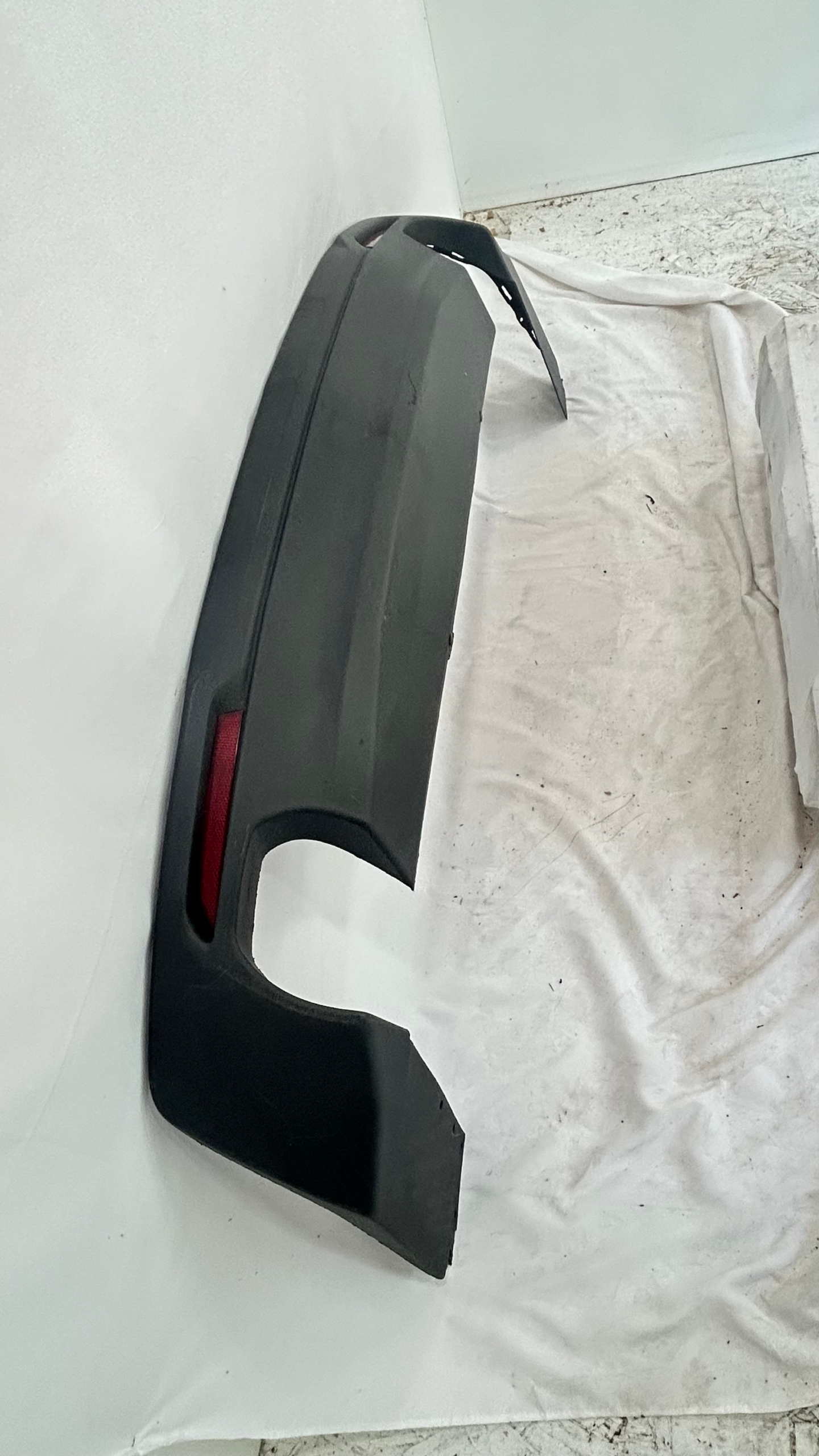 2016-2023 Chevrolet Camaro rear bumper lower valance