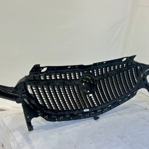 2018 2019 2020 2021 Buick Enclave Front Base Grille Chrome OEM 323740 - Image 4