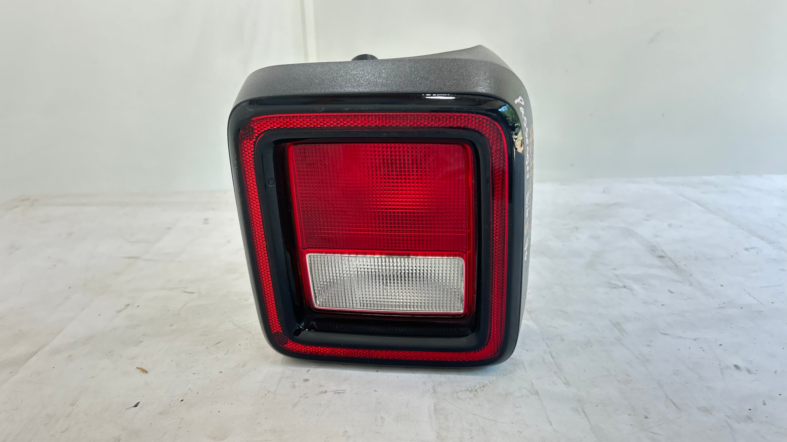 2018 -2026JEEP WRANGLER TAIL LIGHT Passenger Side