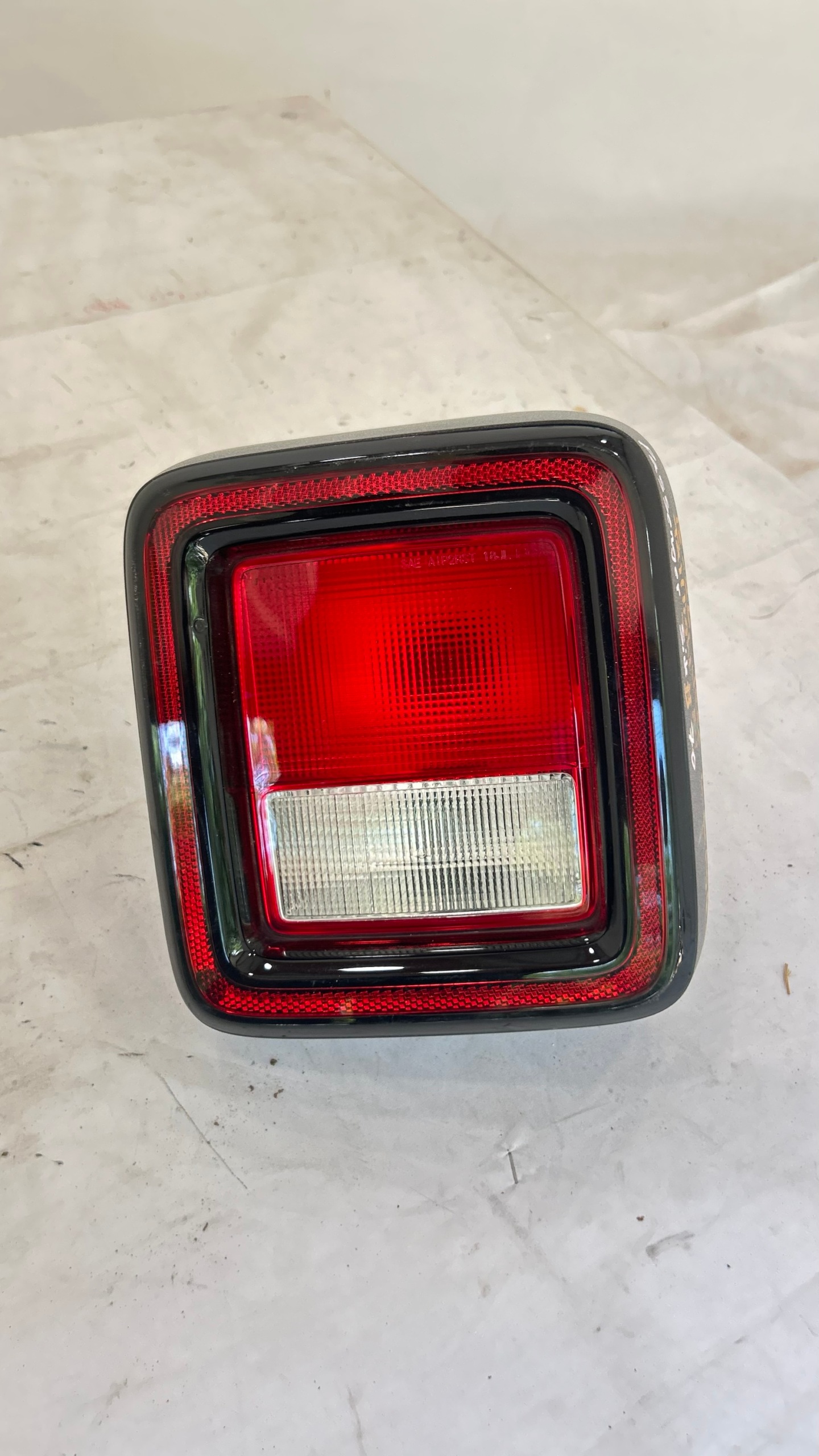 2018 -2026JEEP WRANGLER TAIL LIGHT Passenger Side