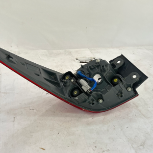 2015-2019 LEXUS RC300 RC350 REAR PASSENGER SIDE OUTER TAILLIGHT LIGHT LAMP OEM - Image 7