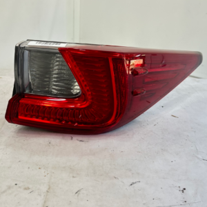 2015-2019 LEXUS RC300 RC350 REAR PASSENGER SIDE OUTER TAILLIGHT LIGHT LAMP OEM - Image 3