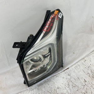 2015-2020 GMC Yukon Driver side HID Headlight - Image 3