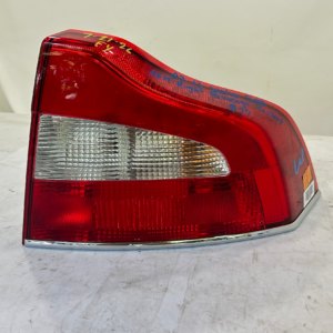 2007 - 2013 Volvo S80 Right Passenger Side Tail Light - Image 8