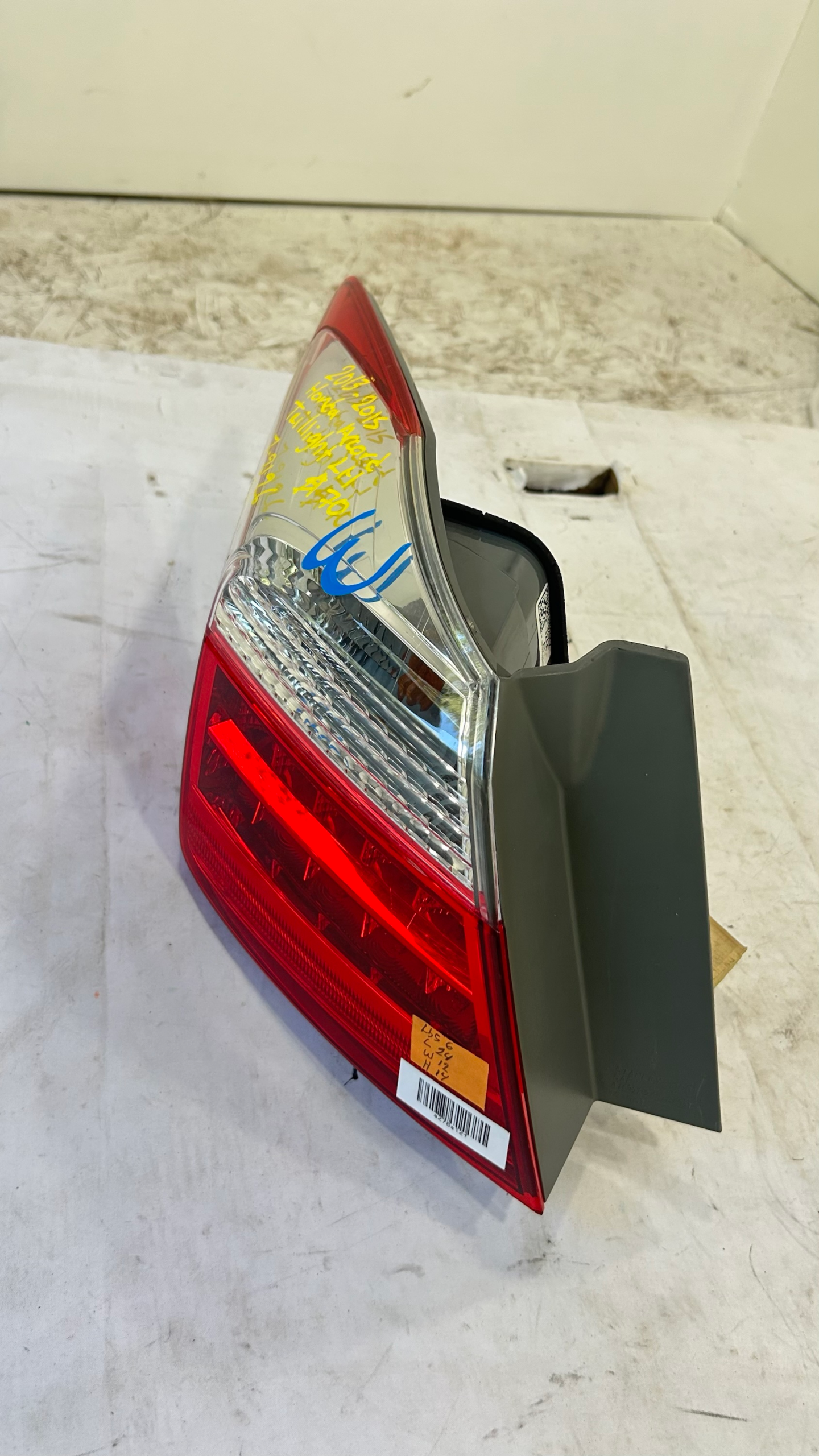 2013-2015 Honda Accord  Left Driver Outer Tail Light Assembly