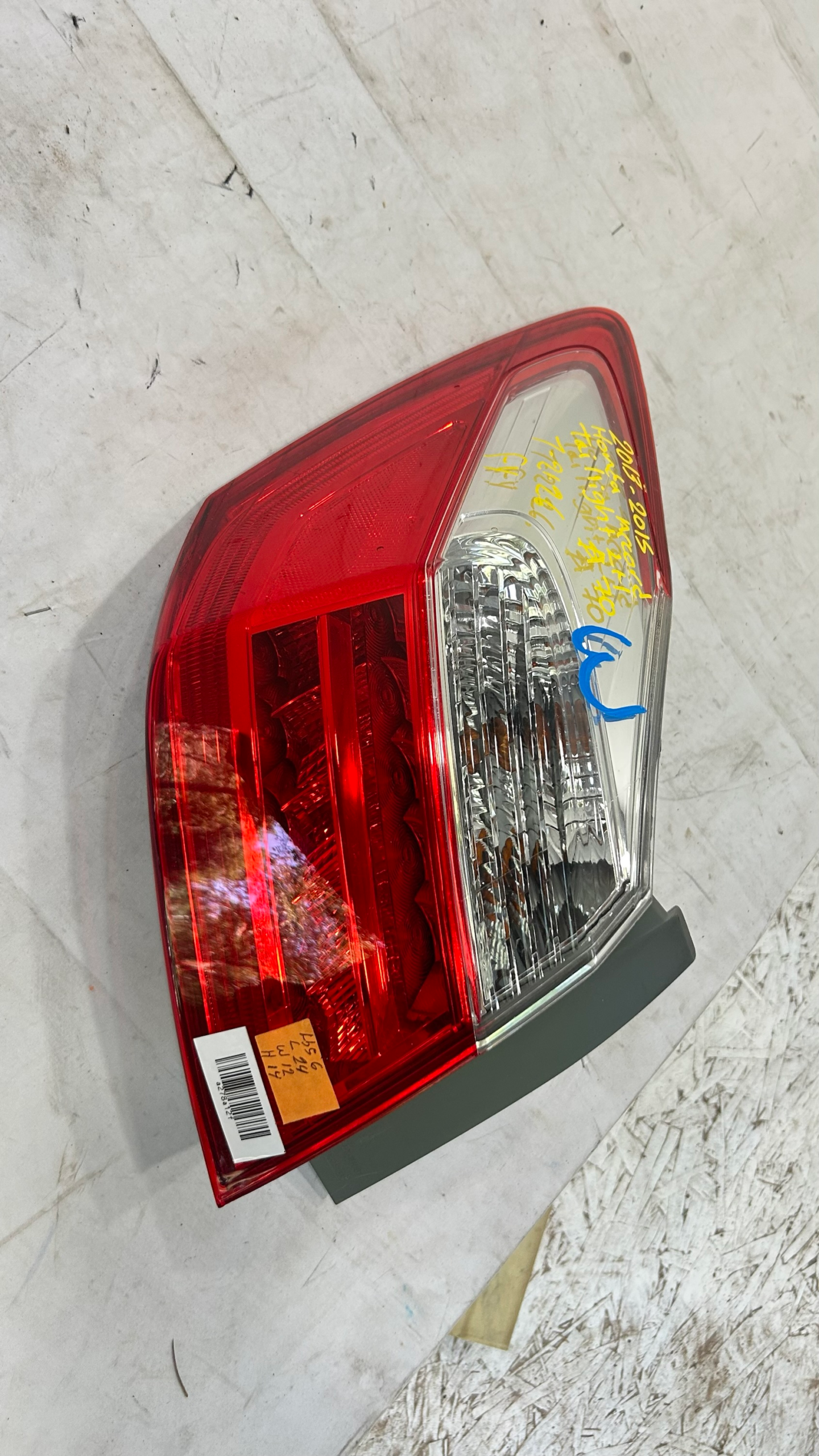 2013-2015 Honda Accord  Left Driver Outer Tail Light Assembly