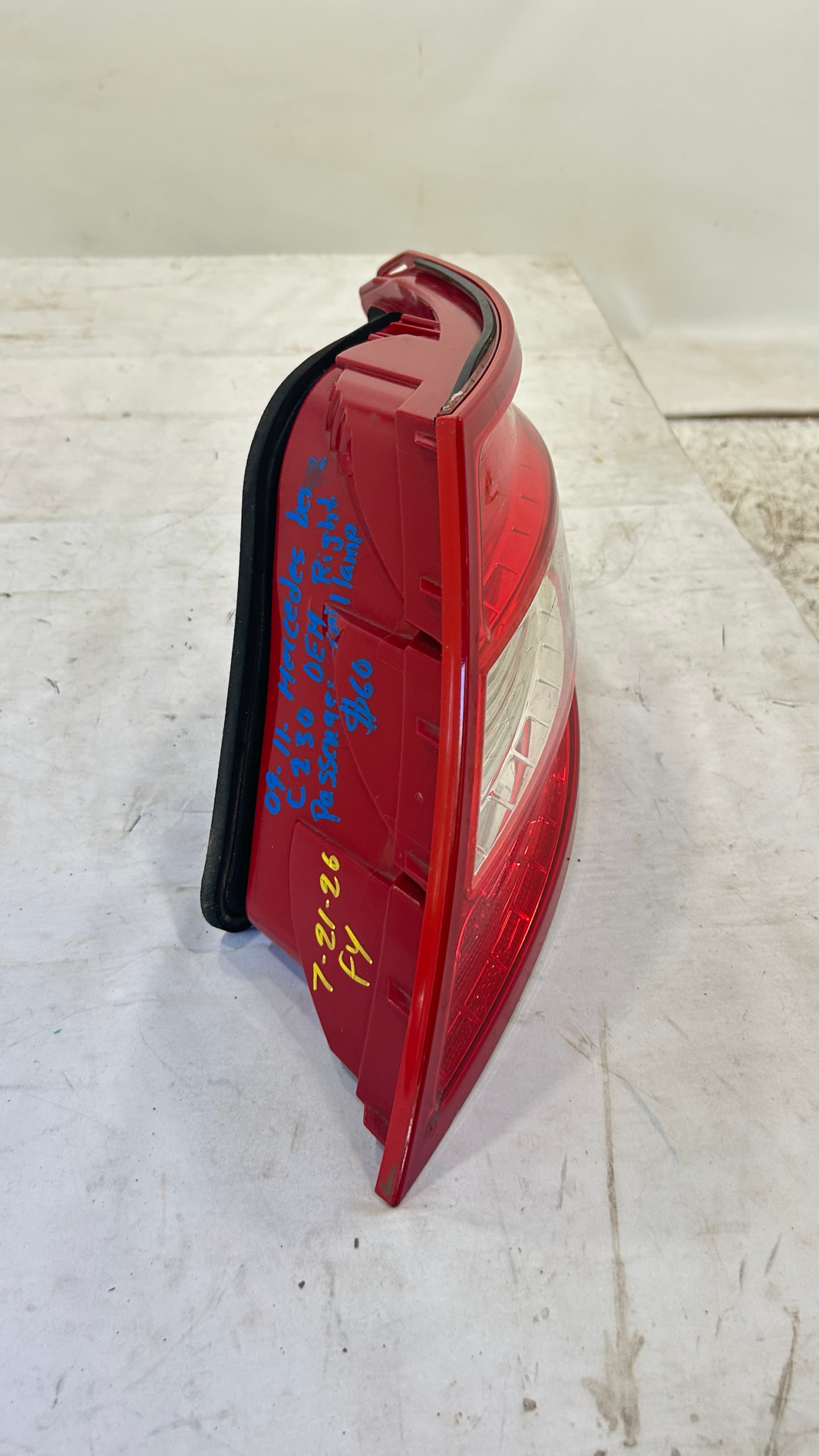 2008 2011  MERCEDES C230 C250 C300 C63 RIGHT passenger TAIL LIGHT OEM USED