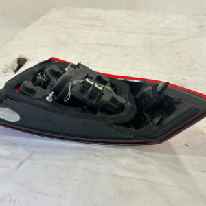 2007-2013 Volvo S80 Left Driver Side Tail Light Tail Lamp Assembly - Image 7