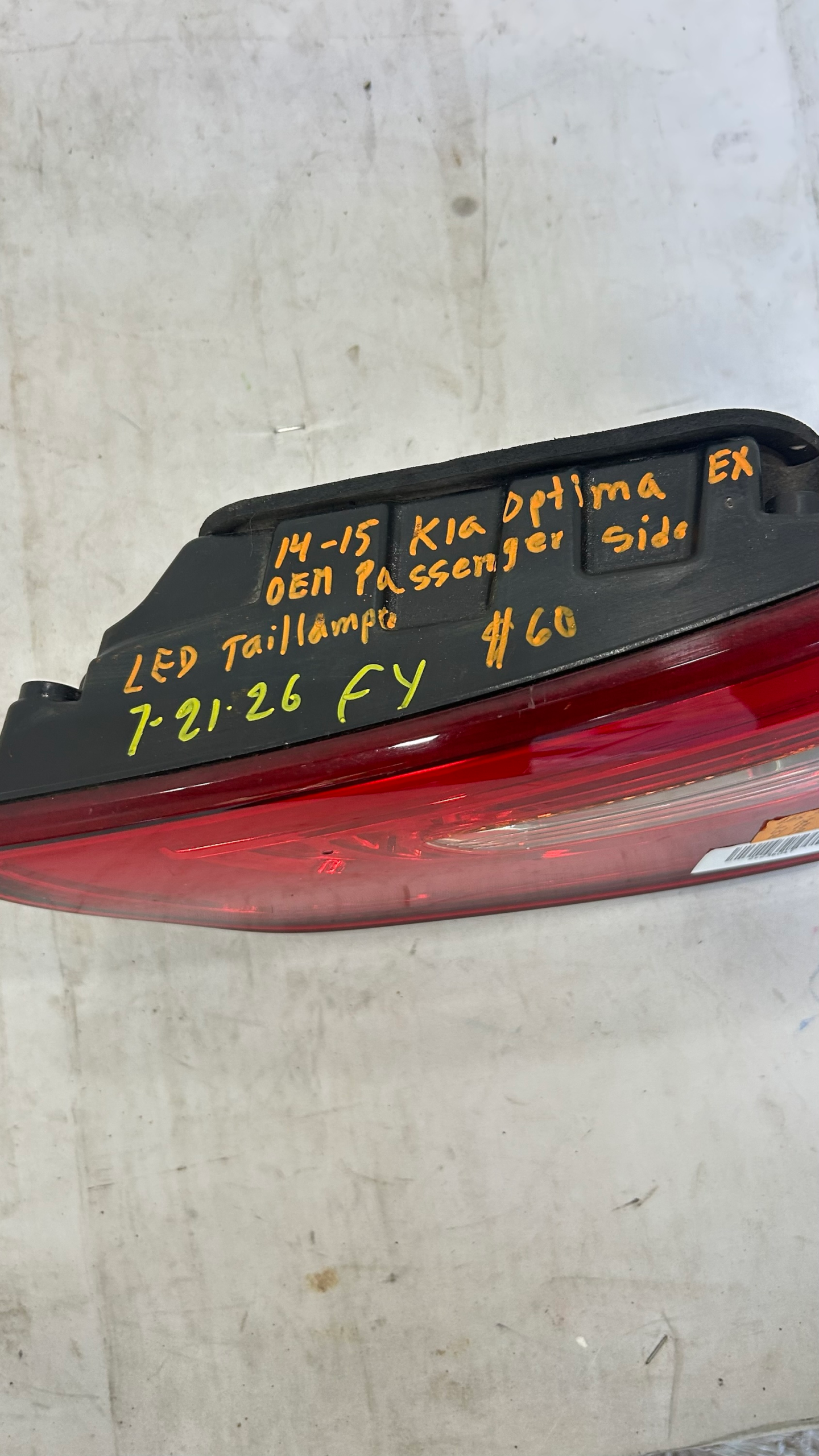 2014 2015 Kia Optima Rear Right Passenger Trunk Tail Light Lamp