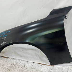2017-2013 Alfa Romeo Giulia left Driver Fender - Image 1