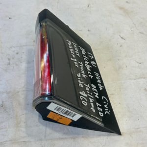 2017- 2021 HONDA CIVIC HATCHBACK REAR RIGHT Passenger TRUNK INNER TAILLIGHT - Image 9