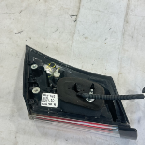 2017- 2021 HONDA CIVIC HATCHBACK REAR RIGHT Passenger TRUNK INNER TAILLIGHT - Image 5