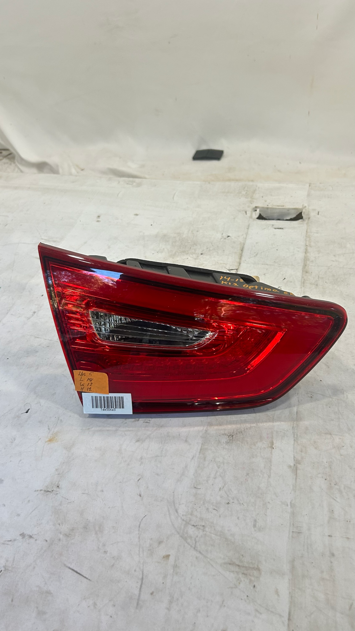 2014-2015 KIA Optima Trunk Left Driver side Taillamp