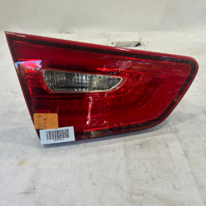 2014-2015 KIA Optima Trunk Left Driver side Taillamp - Image 9