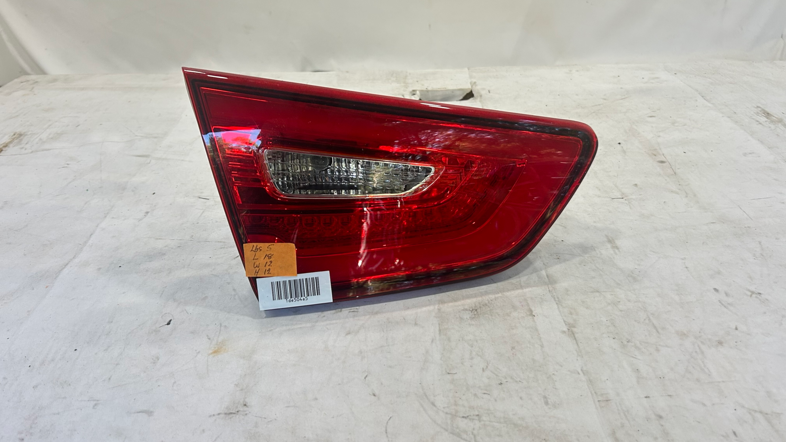 2014-2015 KIA Optima Trunk Left Driver side Taillamp