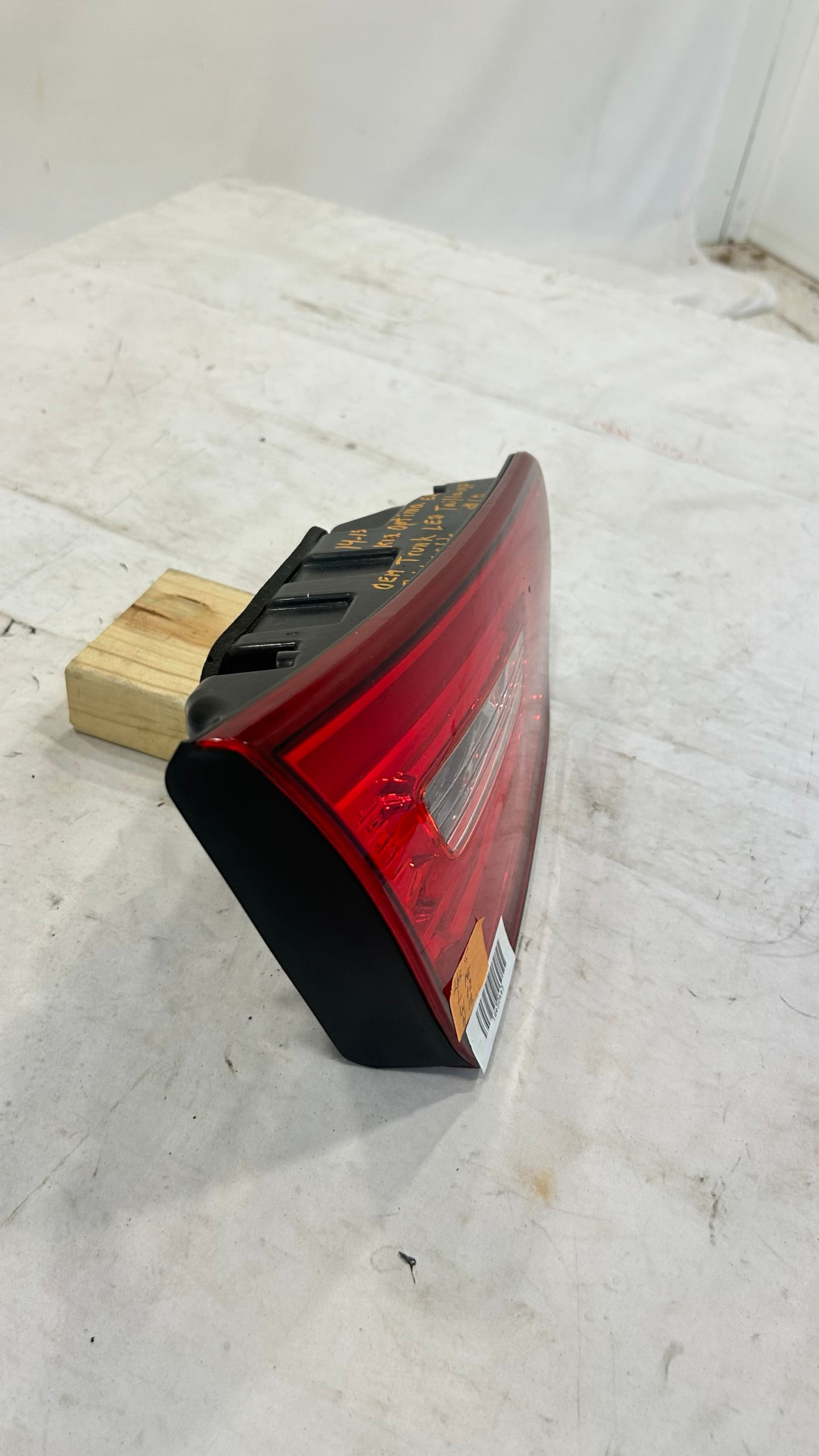 2014-2015 KIA Optima Trunk Left Driver side Taillamp