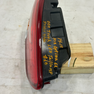 2014-2015 KIA Optima Trunk Left Driver side Taillamp - Image 7