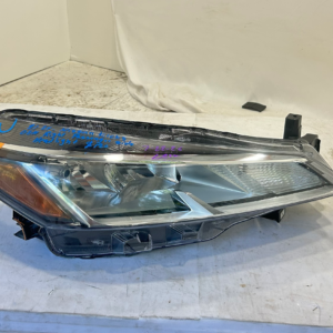 2021-2024 Nissan Kicks Right Passenger side Headlight - Image 12