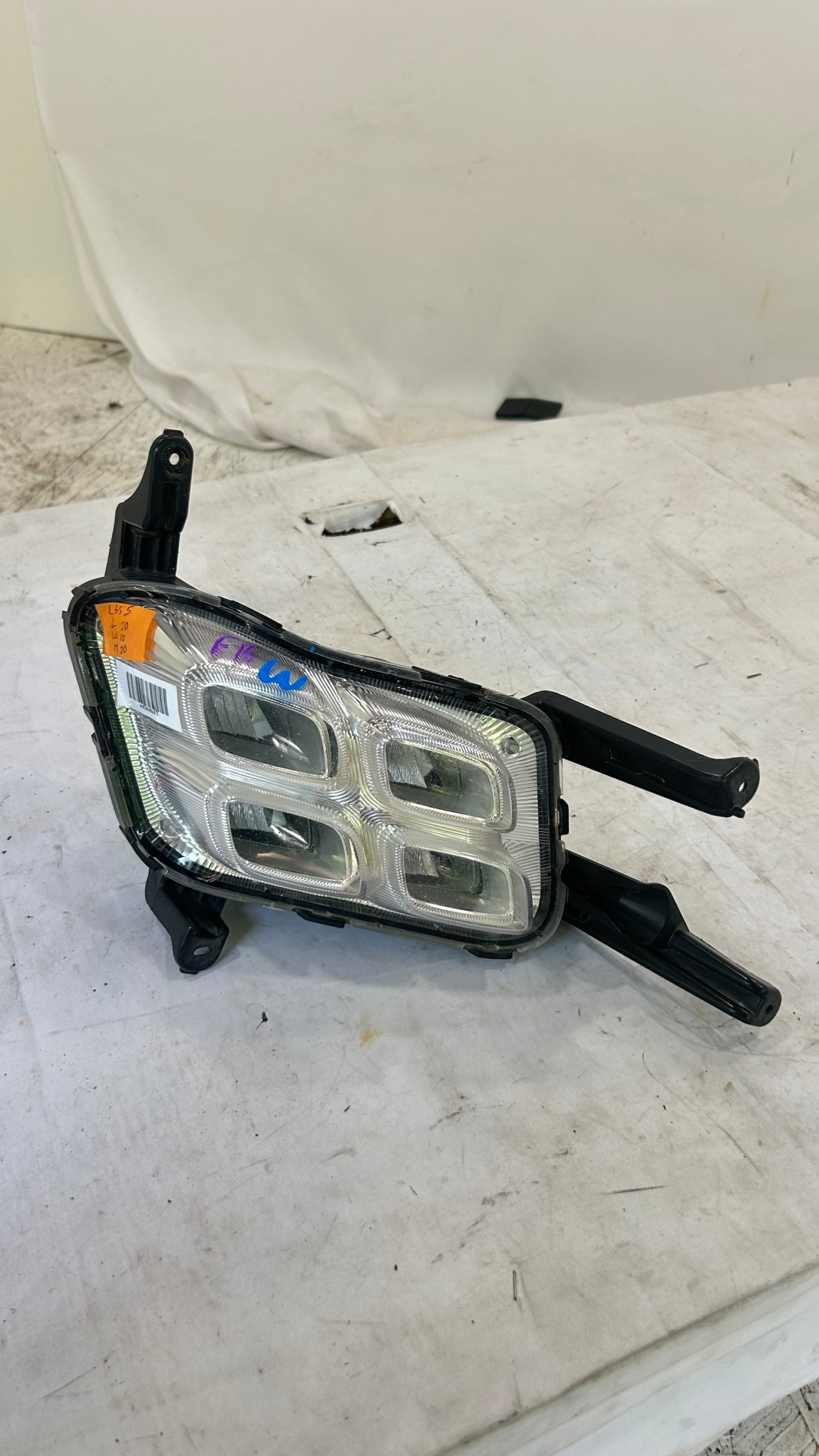 2014 2015 Kia Optima Hybrid Passenger Side Led Foglight