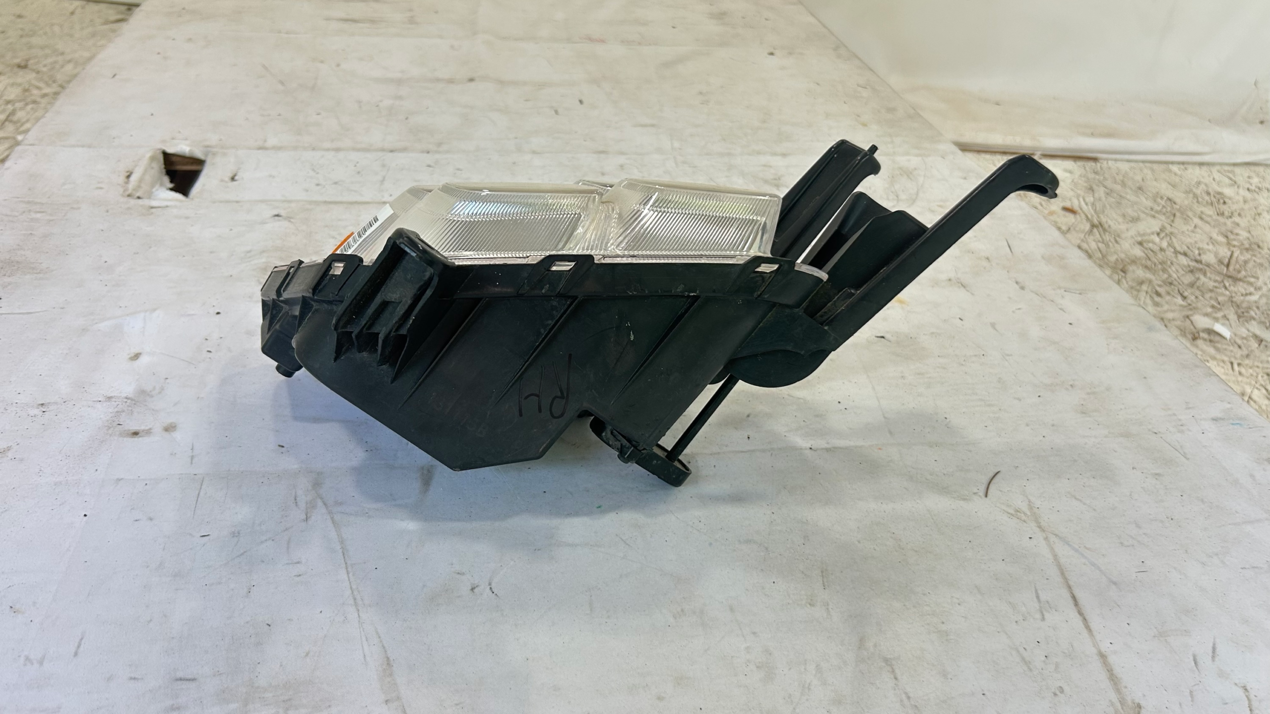 2014 2015 Kia Optima Hybrid Passenger Side Led Foglight