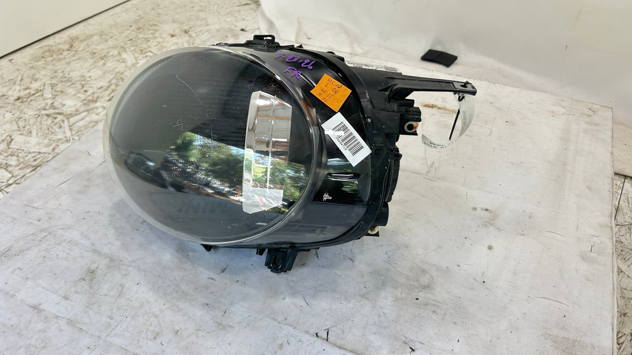 2014-2019 Mini Cooper Passenger side halogen headlight